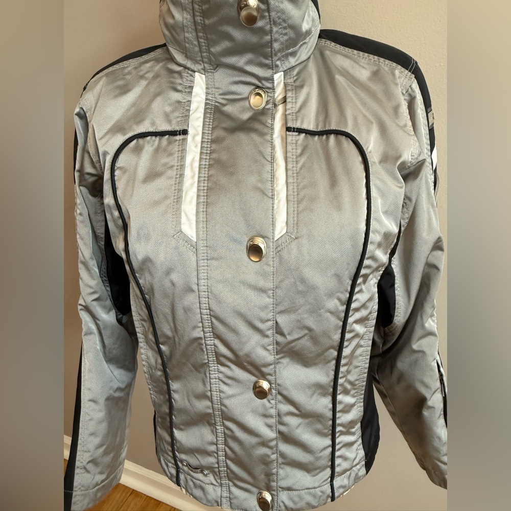 Spyder Women's Silver and Black Ski Jacket - Picture 10 of 11